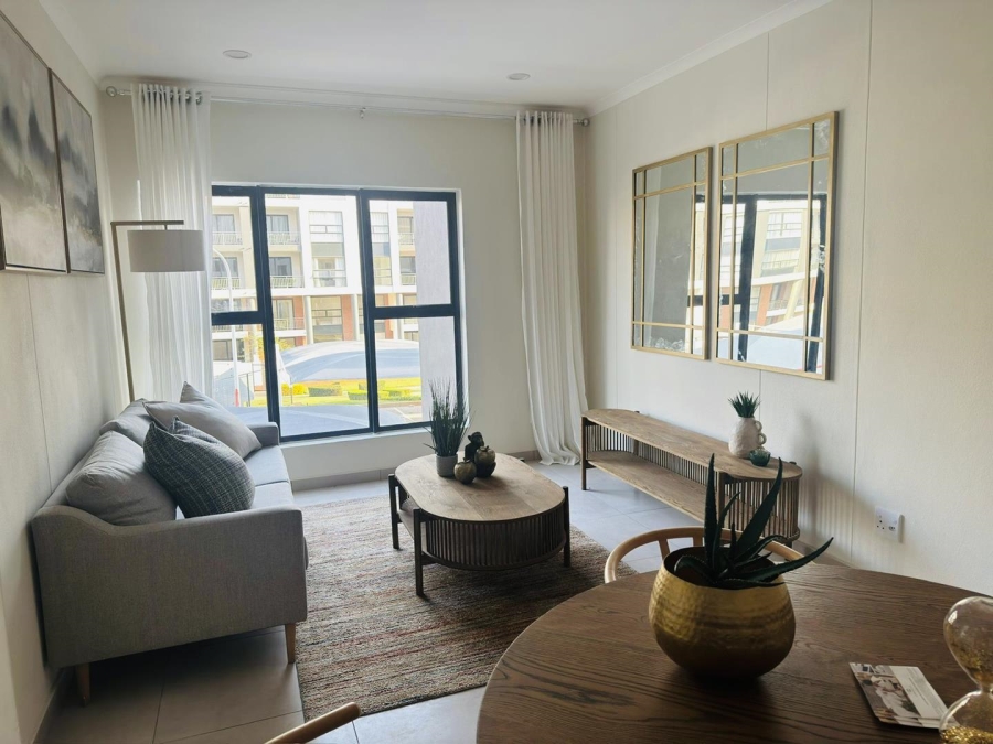 1 Bedroom Property for Sale in Greenstone Hill Gauteng