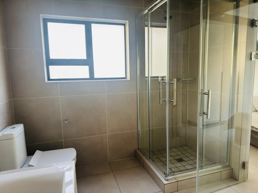 1 Bedroom Property for Sale in Greenstone Hill Gauteng