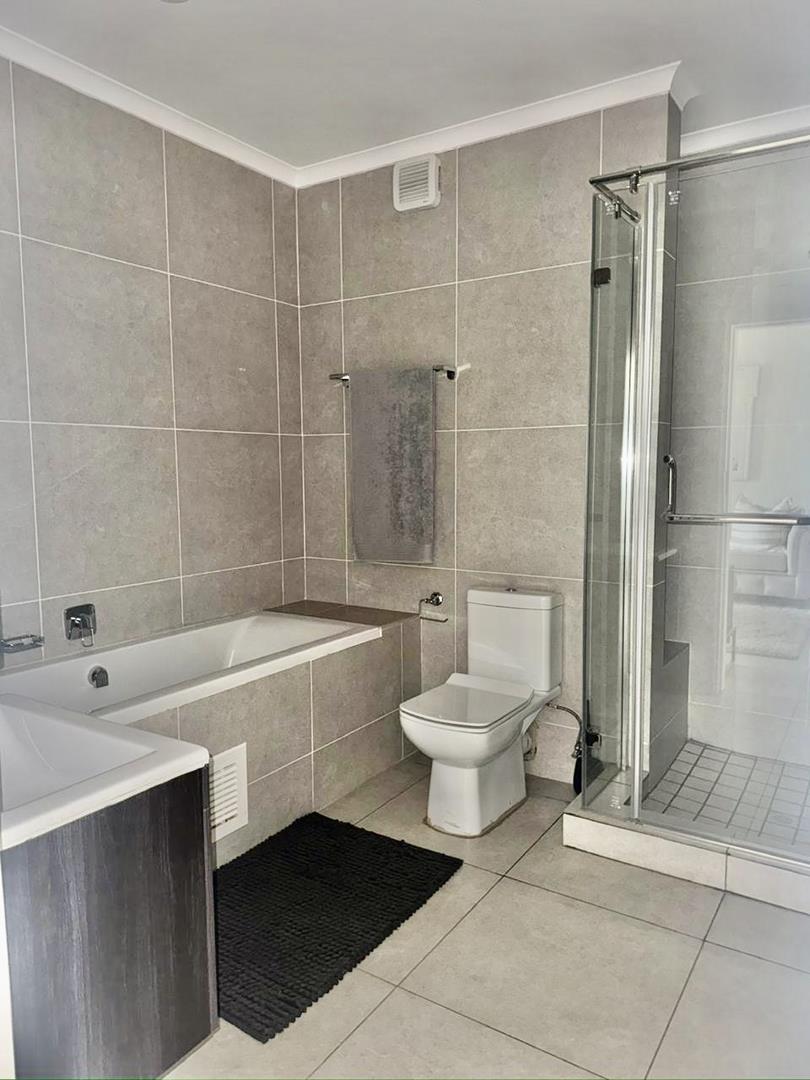 2 Bedroom Property for Sale in Greenstone Hill Gauteng
