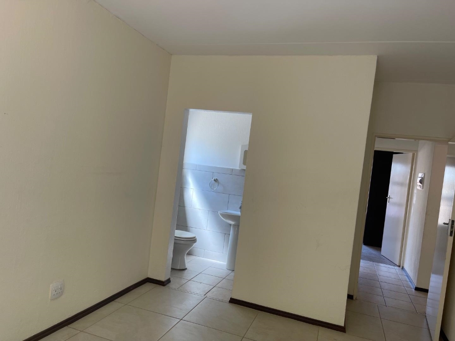 2 Bedroom Property for Sale in Northwold Gauteng