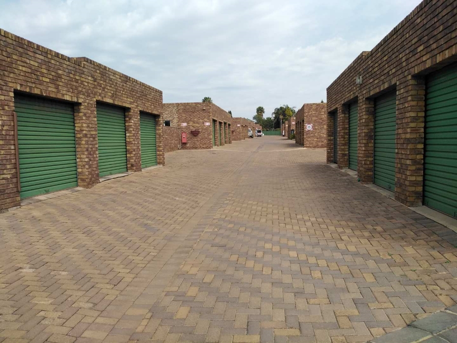 3 Bedroom Property for Sale in Glen Marais Gauteng