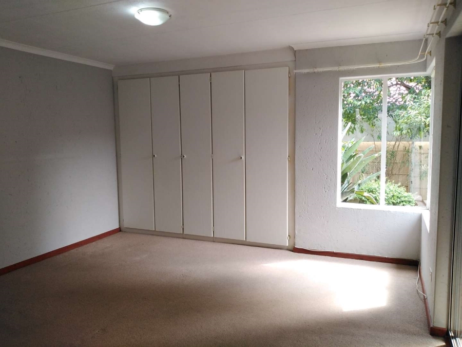 3 Bedroom Property for Sale in Glen Marais Gauteng