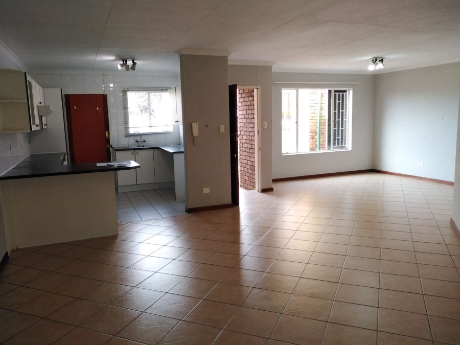 3 Bedroom Property for Sale in Glen Marais Gauteng