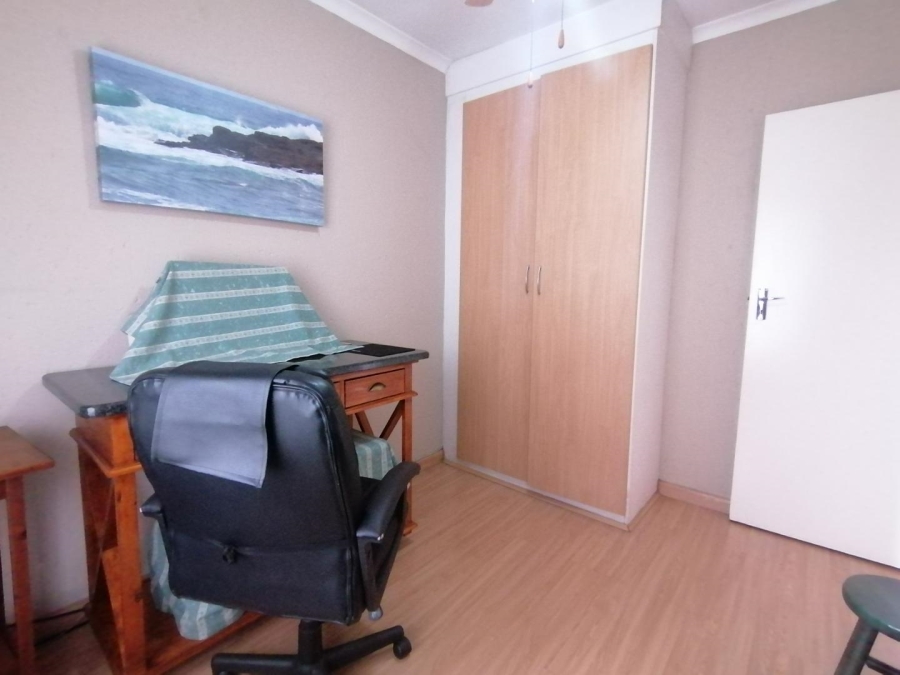 2 Bedroom Property for Sale in Rooihuiskraal North Gauteng