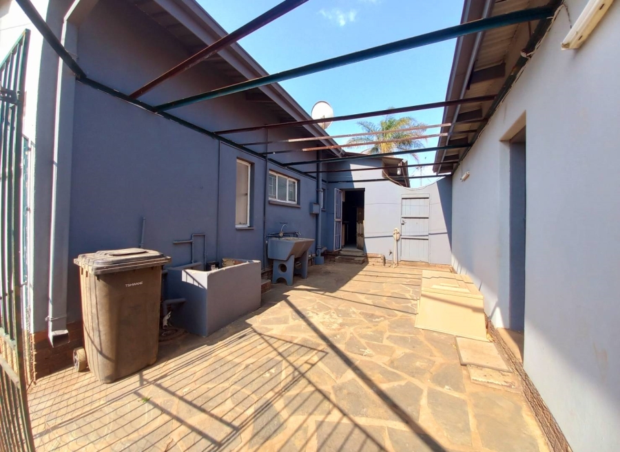 3 Bedroom Property for Sale in Kwaggasrand Gauteng