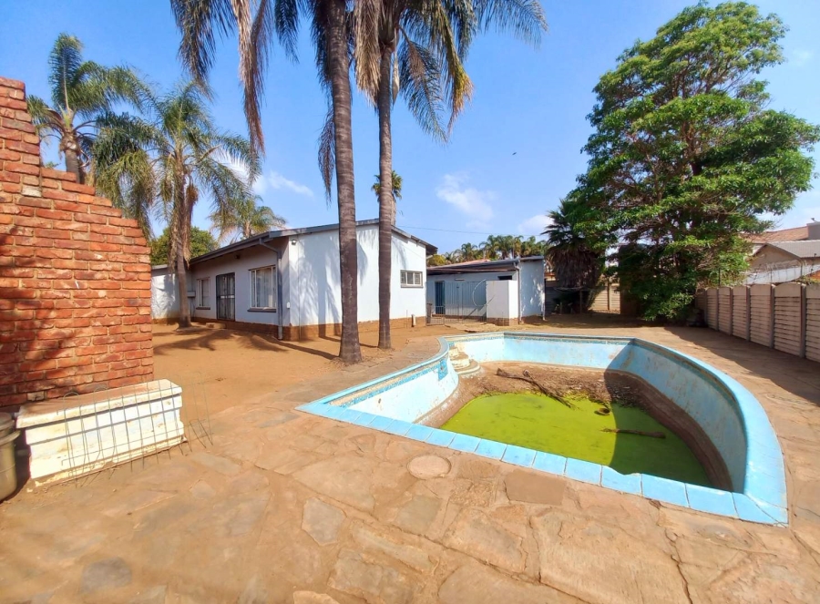 3 Bedroom Property for Sale in Kwaggasrand Gauteng