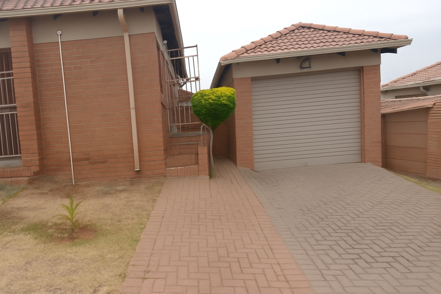 3 Bedroom Property for Sale in Thatch Hill Estate Gauteng