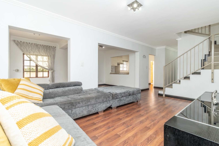3 Bedroom Property for Sale in Lonehill Gauteng