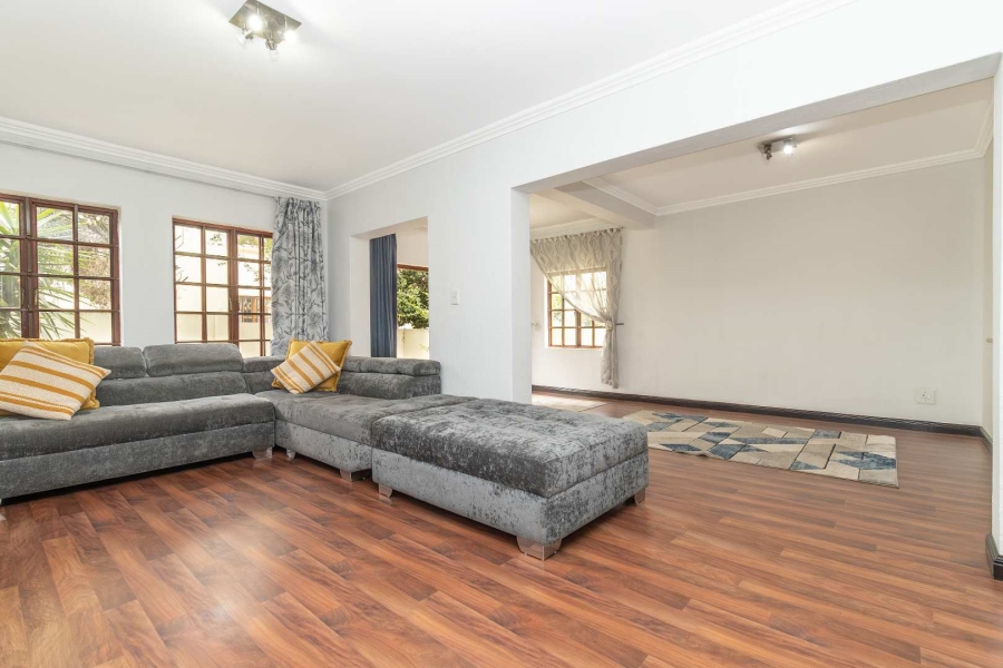 3 Bedroom Property for Sale in Lonehill Gauteng