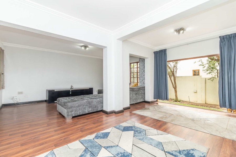 3 Bedroom Property for Sale in Lonehill Gauteng