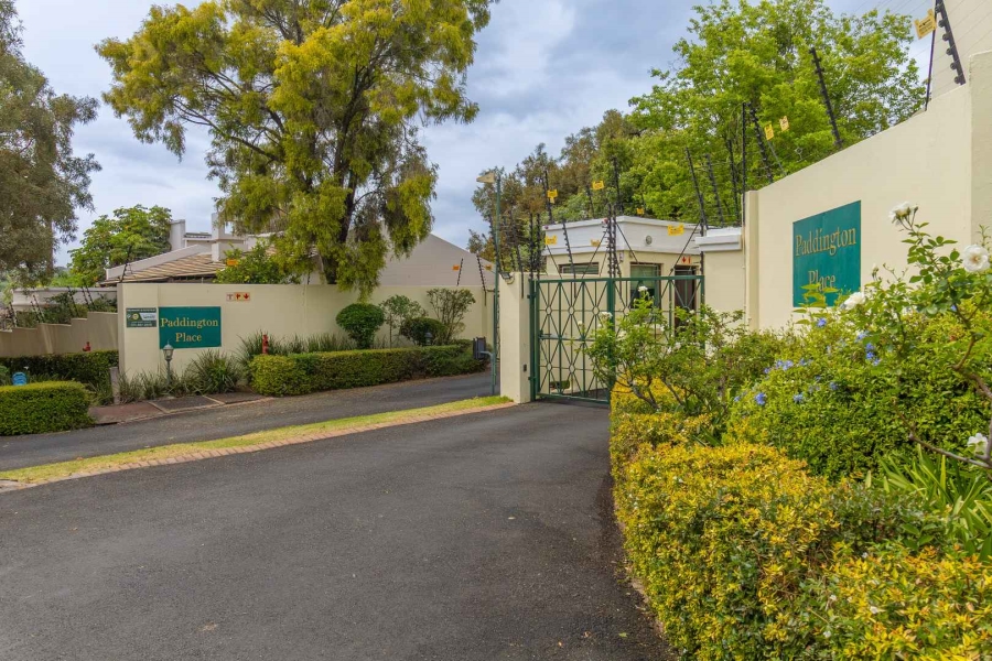 3 Bedroom Property for Sale in Lonehill Gauteng