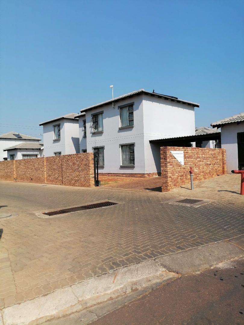 3 Bedroom Property for Sale in Chantelle Gauteng