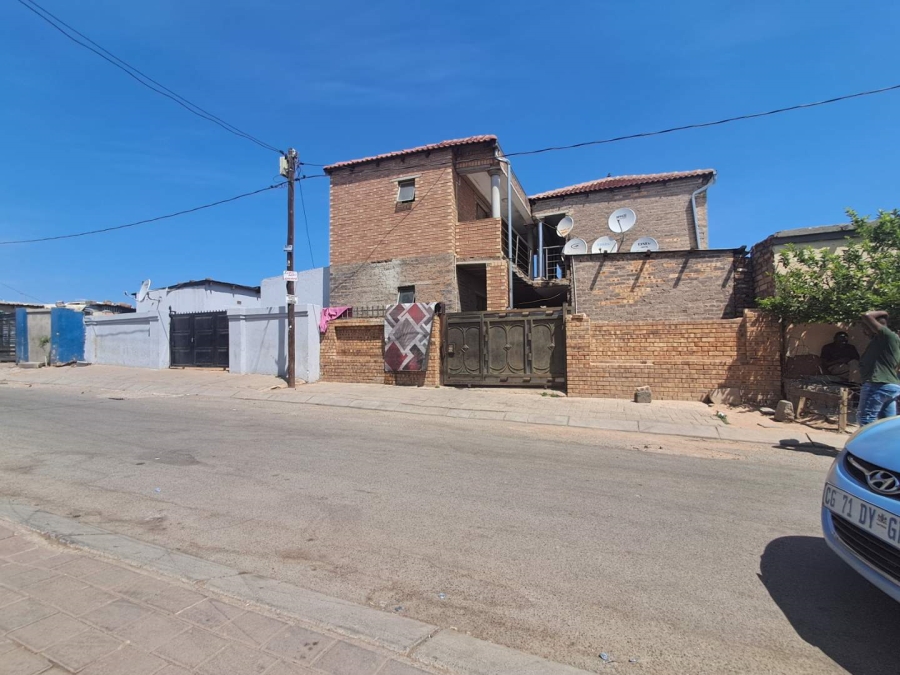 12 Bedroom Property for Sale in Ivory Park Gauteng