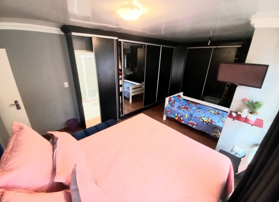 3 Bedroom Property for Sale in Elandspoort Gauteng