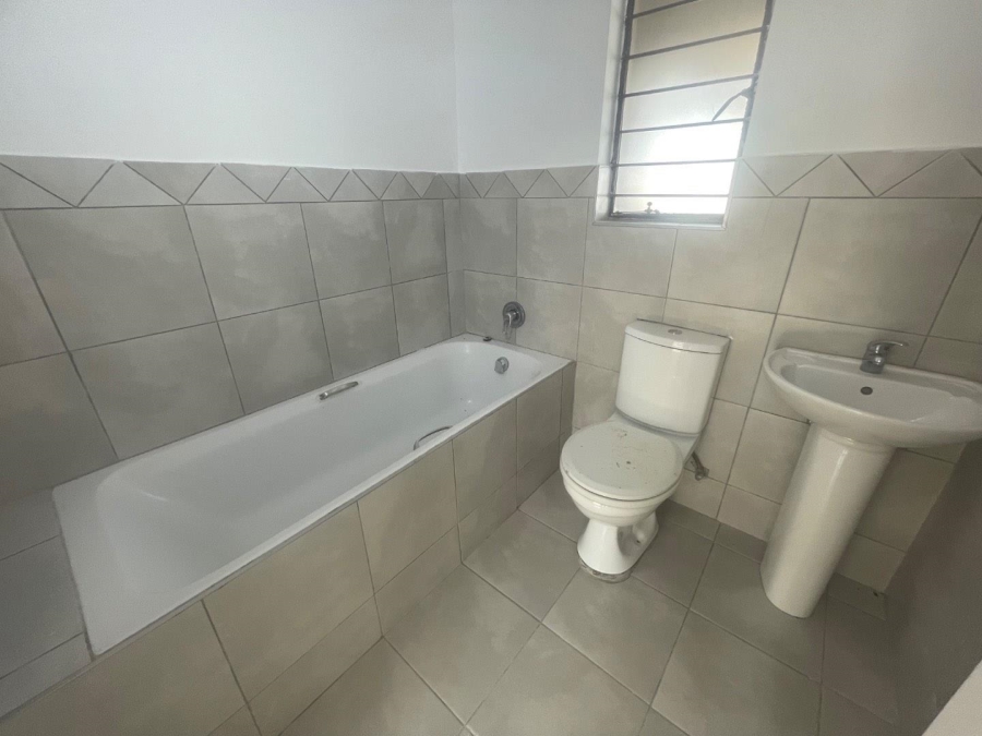 1 Bedroom Property for Sale in Esther Park Gauteng