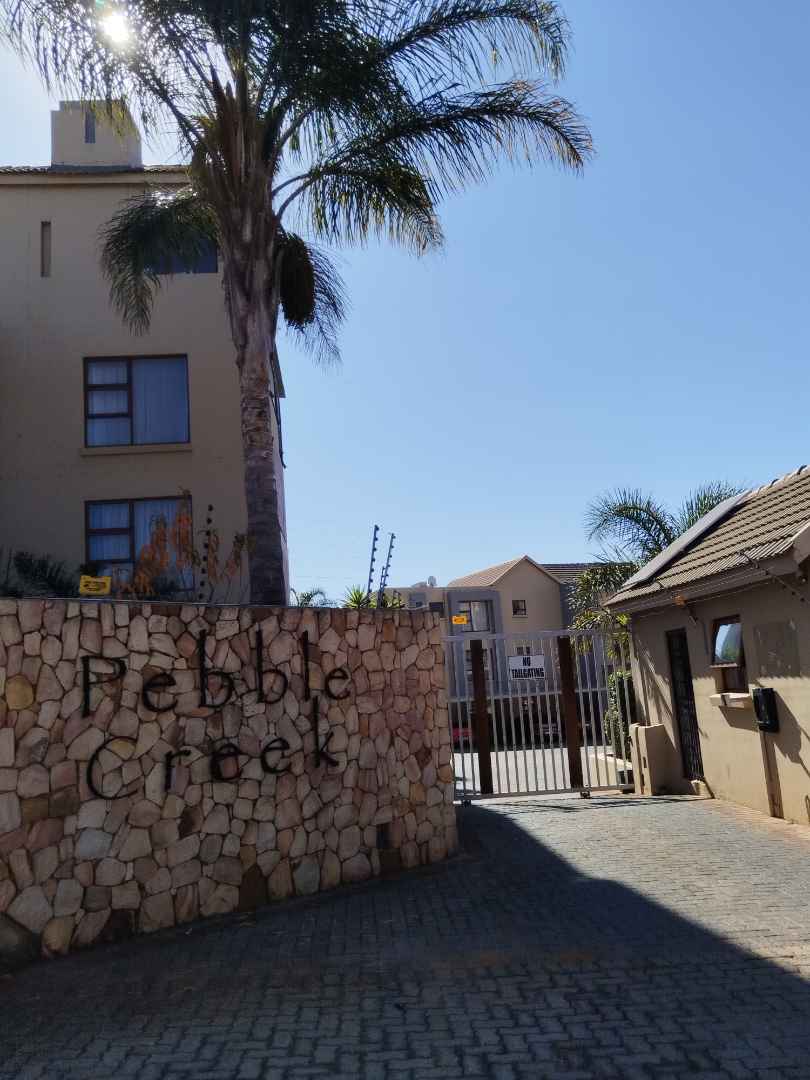 3 Bedroom Property for Sale in Noordheuwel Gauteng