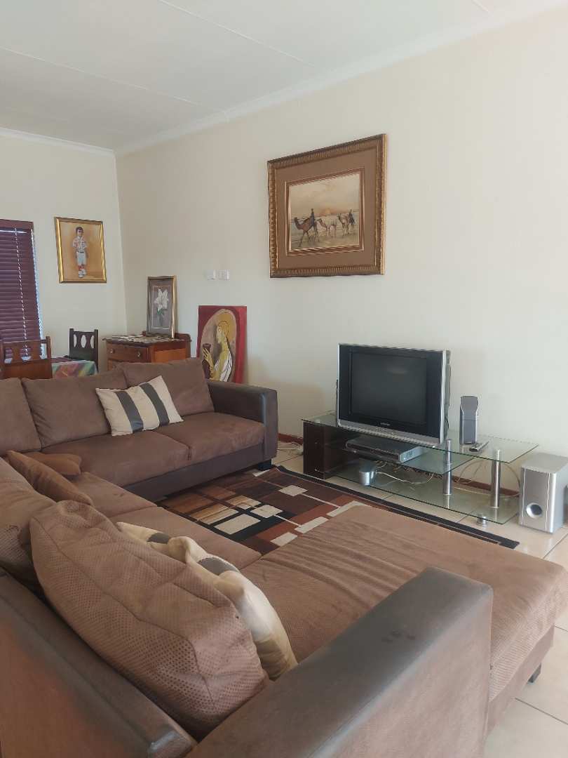 3 Bedroom Property for Sale in Noordheuwel Gauteng