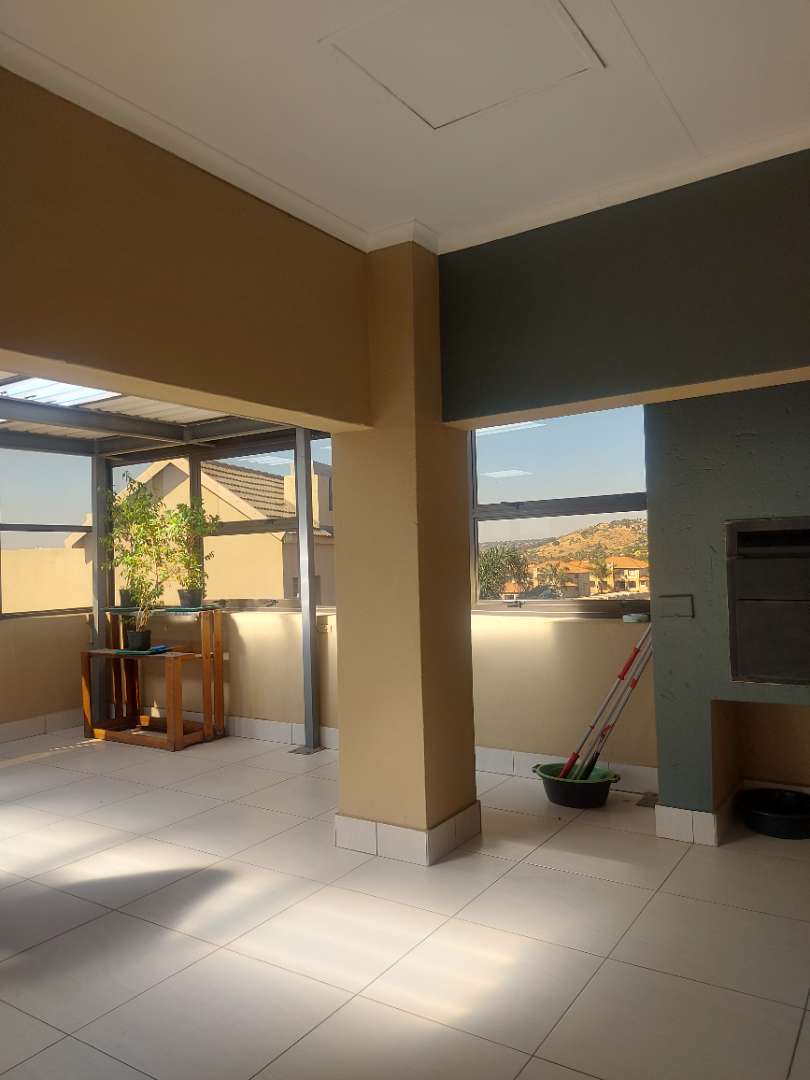 3 Bedroom Property for Sale in Noordheuwel Gauteng