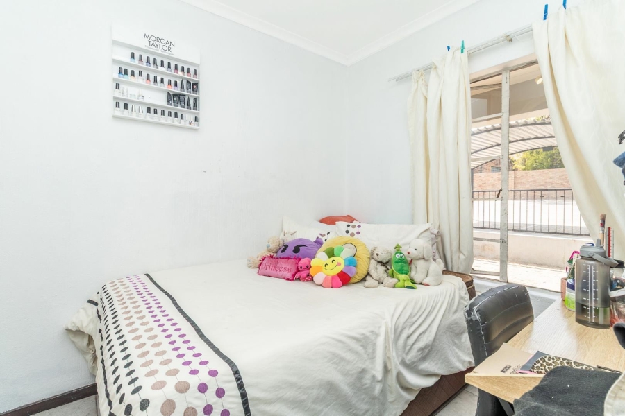 2 Bedroom Property for Sale in Wilgeheuwel Gauteng