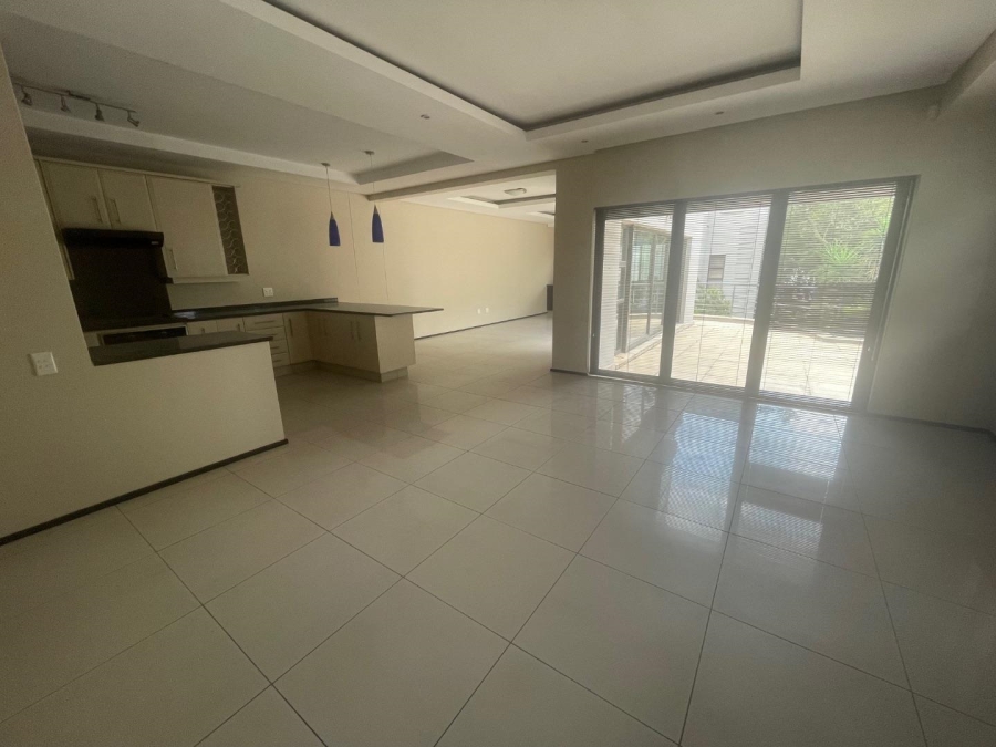 To Let 2 Bedroom Property for Rent in Melrose North Gauteng