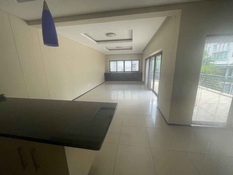 To Let 2 Bedroom Property for Rent in Melrose North Gauteng