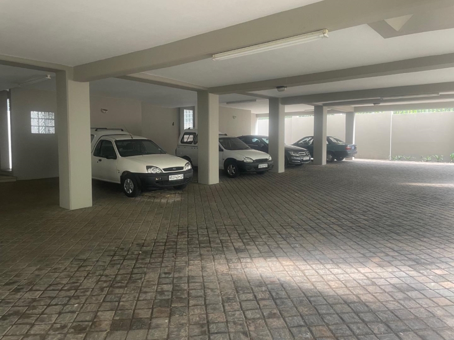 To Let 2 Bedroom Property for Rent in Melrose North Gauteng