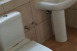 To Let 1 Bedroom Property for Rent in Sunninghill Gauteng