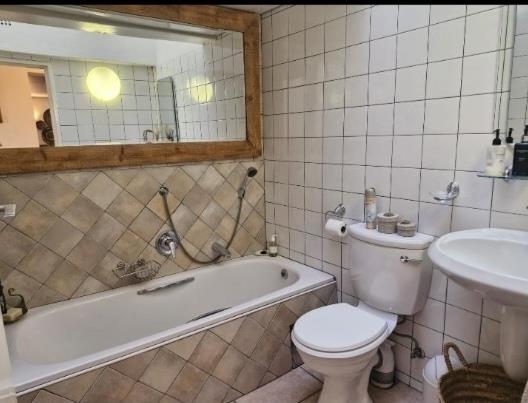 2 Bedroom Property for Sale in Sandown Gauteng