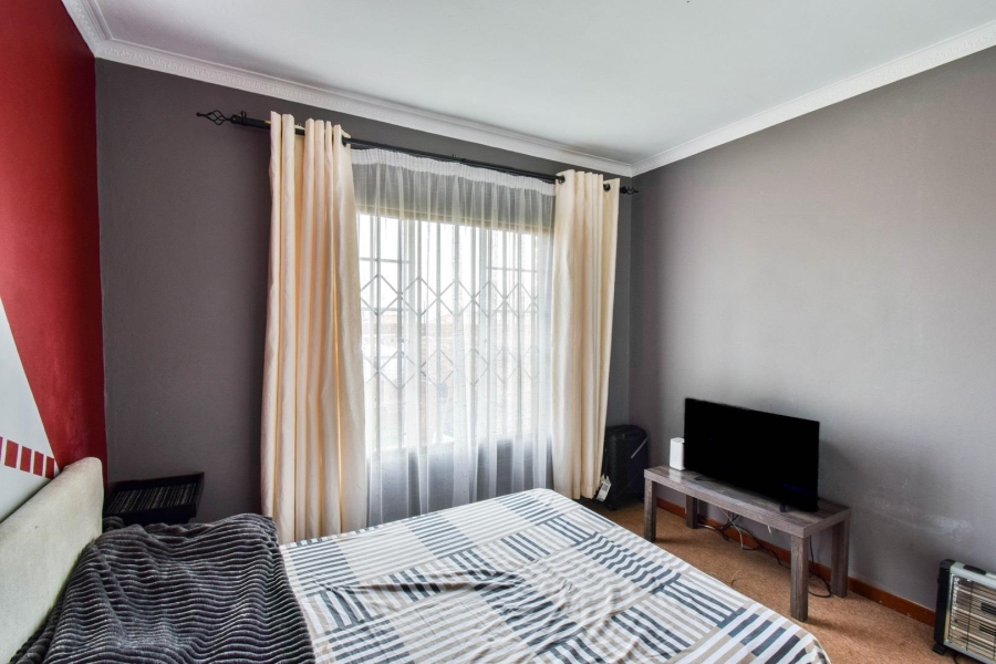2 Bedroom Property for Sale in West Park Gauteng