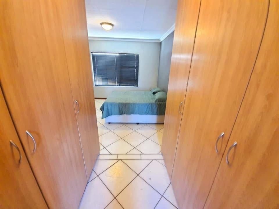 2 Bedroom Property for Sale in Meyersdal Gauteng