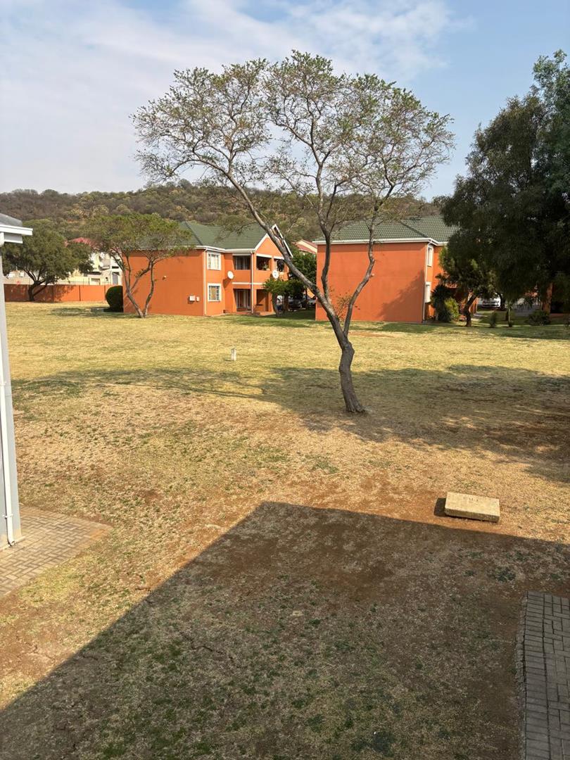 2 Bedroom Property for Sale in Meyersdal Gauteng