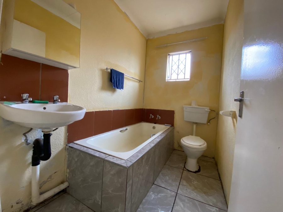 3 Bedroom Property for Sale in Windmill Park Gauteng