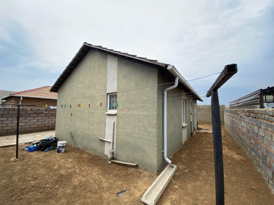 3 Bedroom Property for Sale in Windmill Park Gauteng