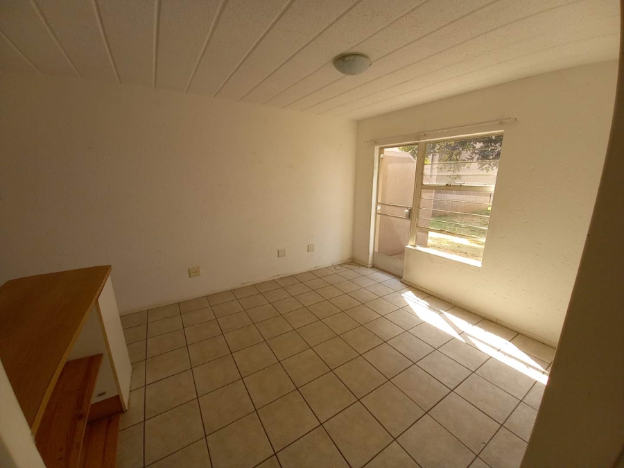 1 Bedroom Property for Sale in Allens Nek Gauteng