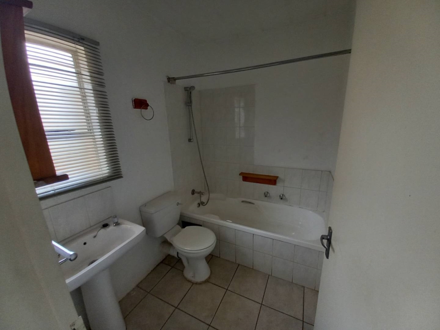 1 Bedroom Property for Sale in Allens Nek Gauteng