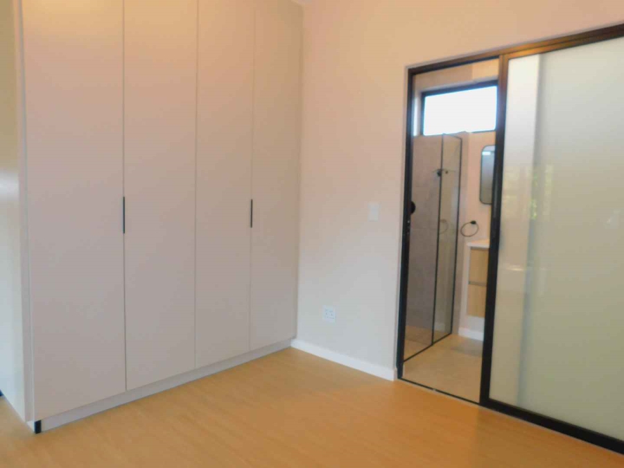 1 Bedroom Property for Sale in Bryanston Gauteng