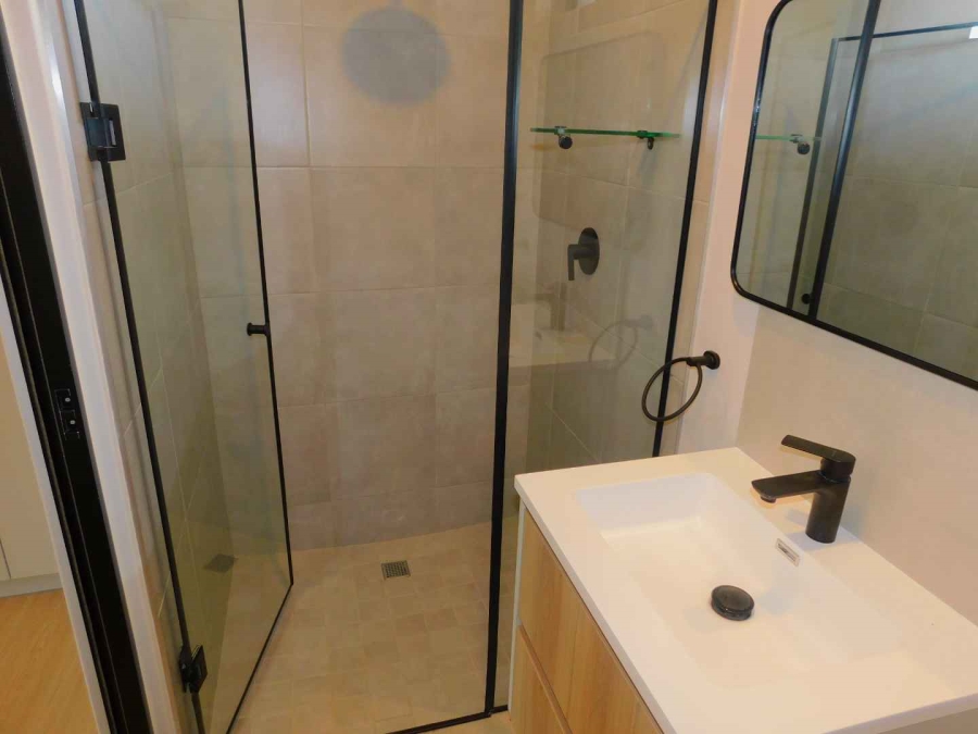 1 Bedroom Property for Sale in Bryanston Gauteng