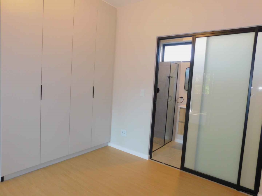 1 Bedroom Property for Sale in Bryanston Gauteng