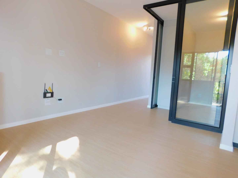 1 Bedroom Property for Sale in Bryanston Gauteng