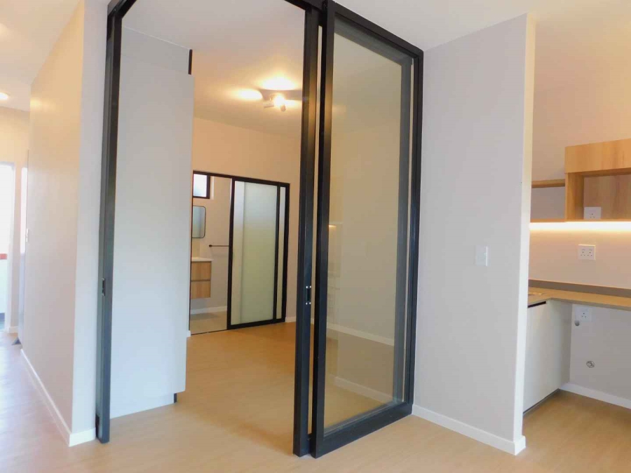 1 Bedroom Property for Sale in Bryanston Gauteng