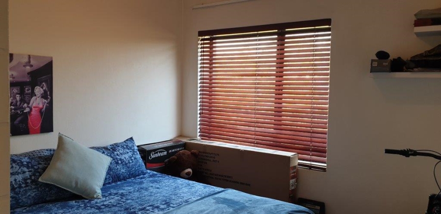 To Let 2 Bedroom Property for Rent in Jackal Creek Golf Estate Gauteng