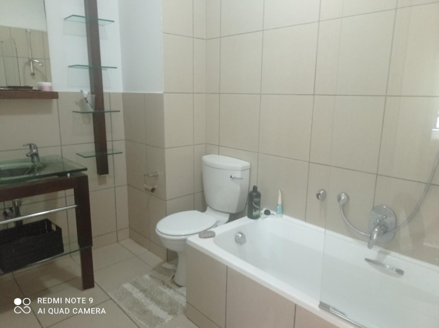 To Let 1 Bedroom Property for Rent in Jackal Creek Golf Estate Gauteng