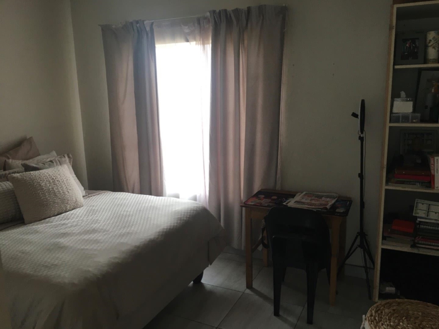 2 Bedroom Property for Sale in Noordwyk Gauteng