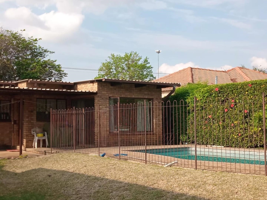 4 Bedroom Property for Sale in Silverton Gauteng