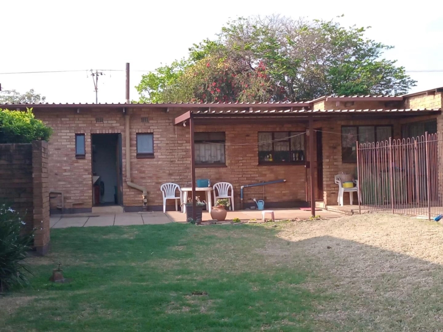 4 Bedroom Property for Sale in Silverton Gauteng