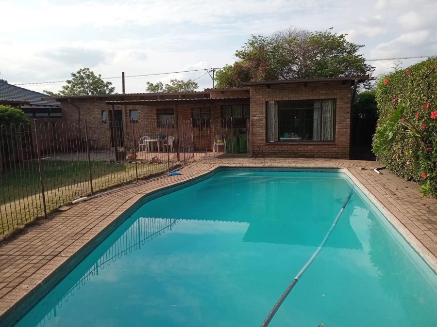 4 Bedroom Property for Sale in Silverton Gauteng