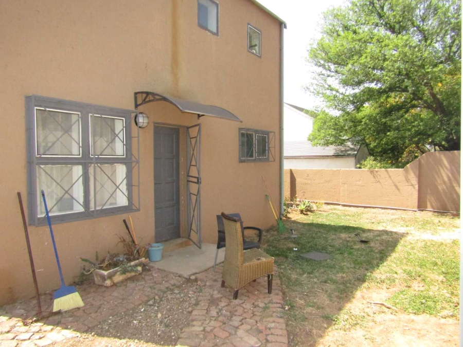 3 Bedroom Property for Sale in Bromhof Gauteng