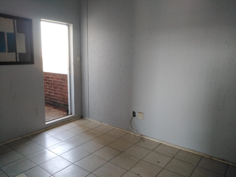 2 Bedroom Property for Sale in Kempton Park Ext 1 Gauteng