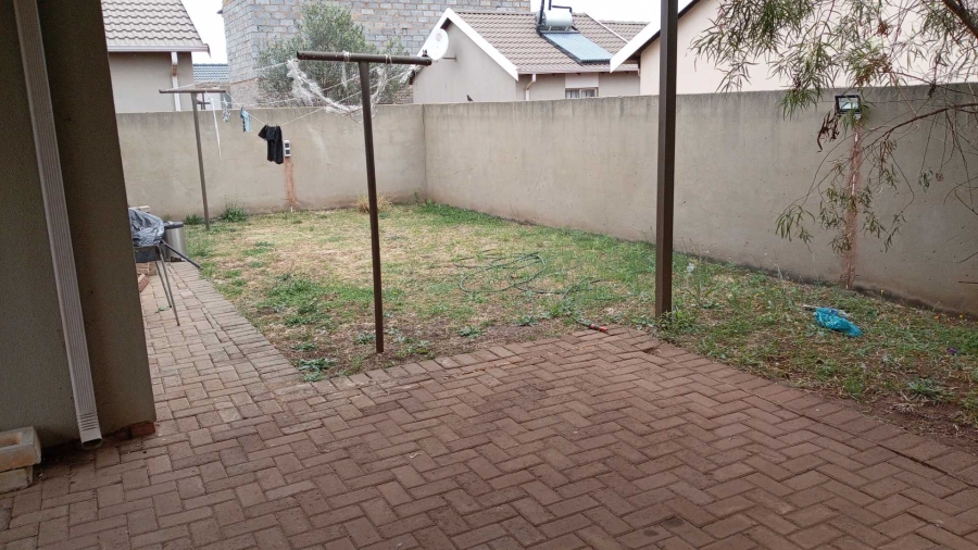2 Bedroom Property for Sale in Sky City Gauteng