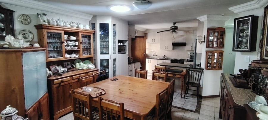 2 Bedroom Property for Sale in New Redruth Gauteng